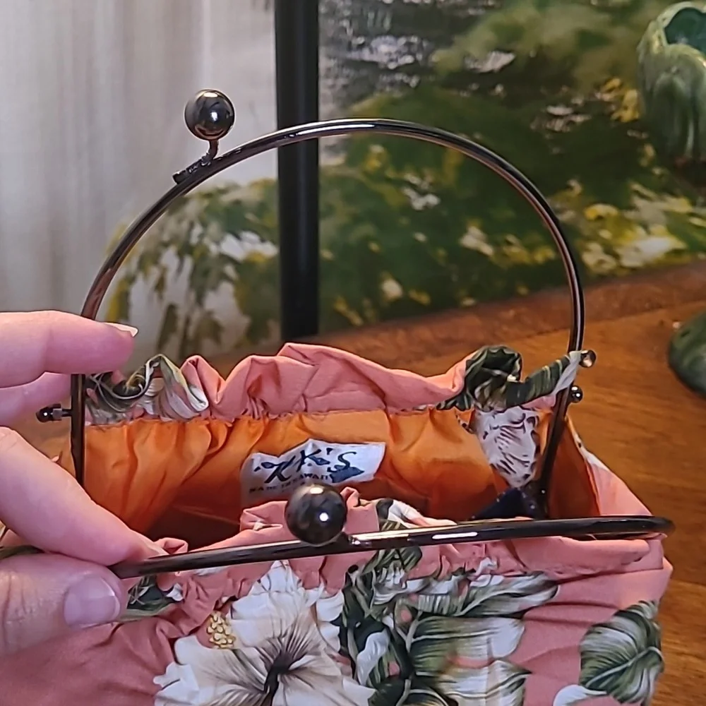 Ky's unique vintage Hawaiian pink floral fabric metal handle clutch purse